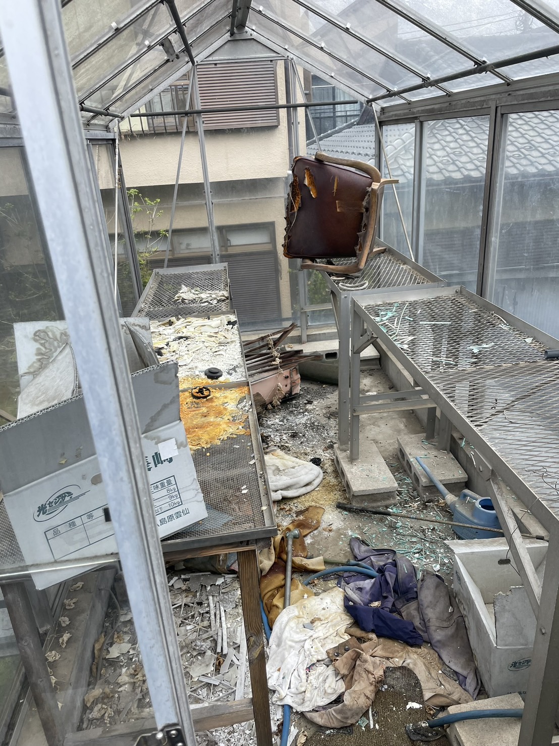 練馬区の築35年１０0㎡越え2世帯住宅の一軒家丸ごと遺品整理
